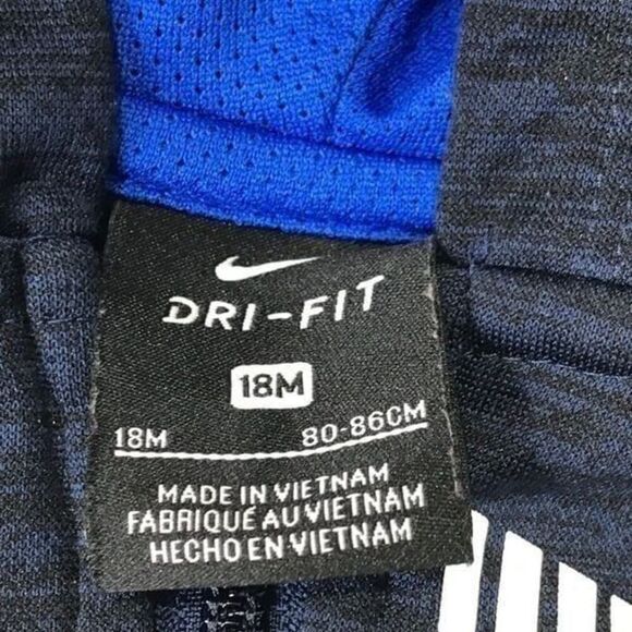 Nike Dri Fit hoodie 18 months….0503 - Picture 2 of 2